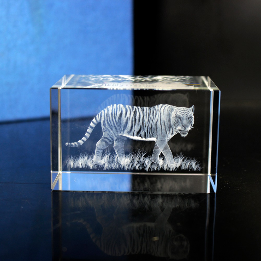 K9 Kristall Tiger Modell Statu – Paper Weight Crystal Bewertung und Preis