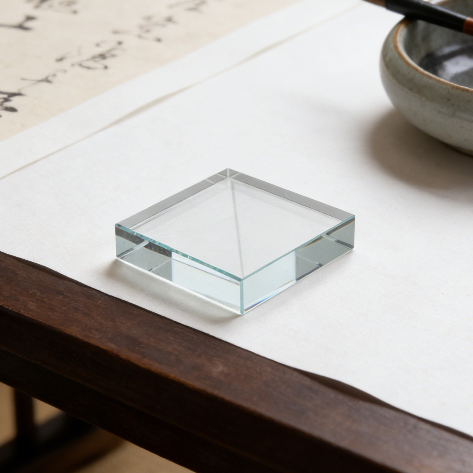 Transparenter quadratischer Br – Paper Weight Crystal Bewertung und Preis